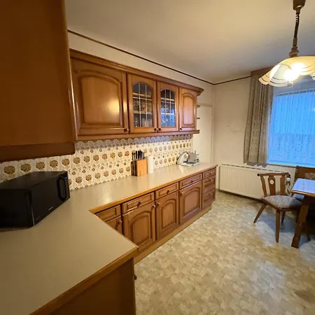 Gemuetliches Einfamilienhaus Mit Garten