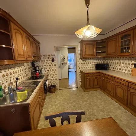 Gemuetliches Einfamilienhaus Mit Garten Holiday home Gemeinlebarn
