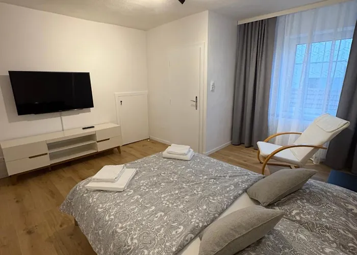 Gemütliches Einfamilienhaus Mit Garten * Gemeinlebarn