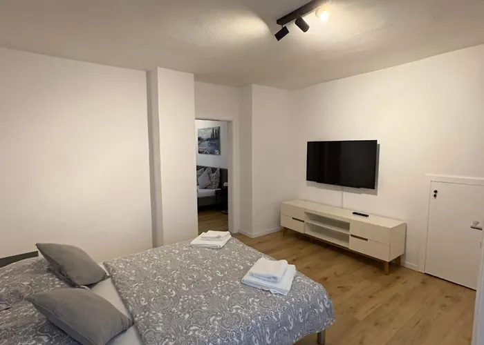 Ferienhaus Gemütliches Einfamilienhaus Mit Garten